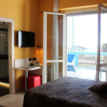 Eco Del Mare Hotel 3*
